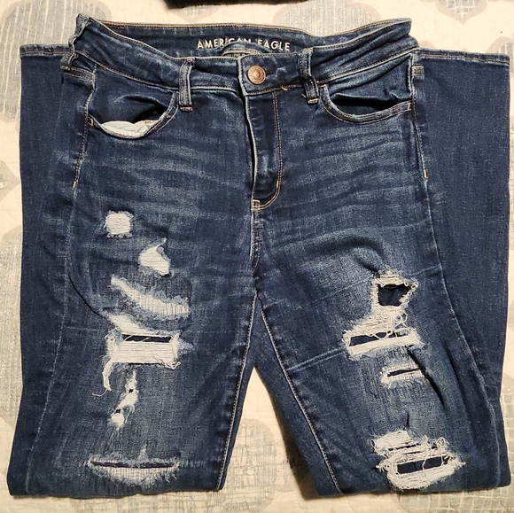 Women's American Eagle Jegging Destroyed Size 10 - Picture 1 of 4